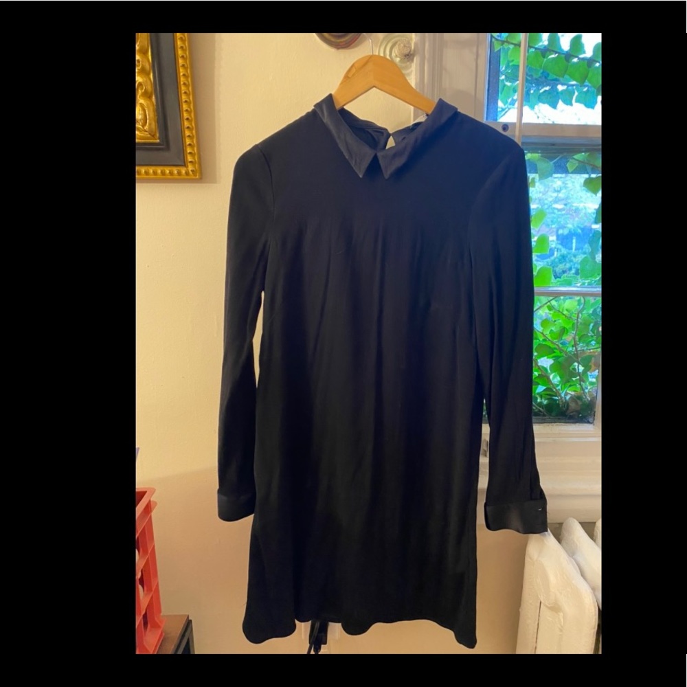 & Other Stories size 8 black collared dress